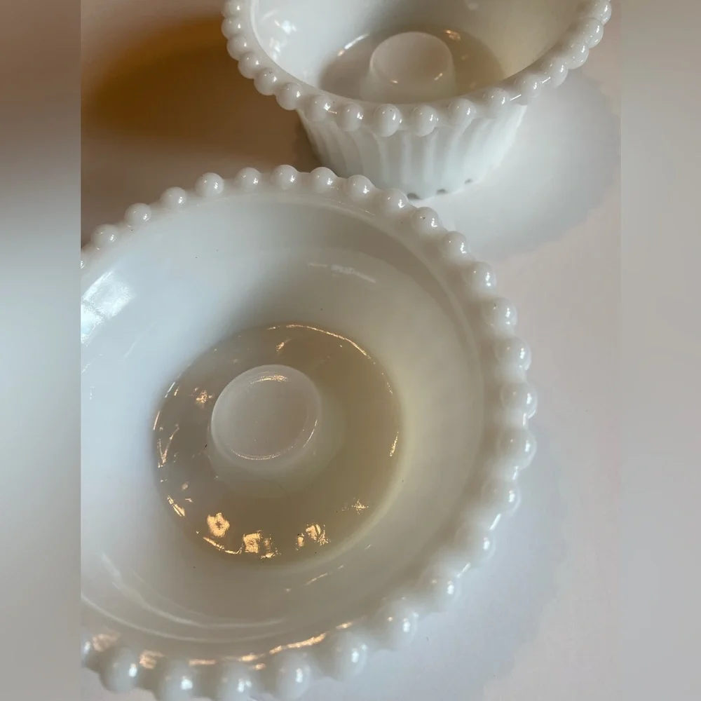 Antique Vintage White Milk Glass Candle Holders Set of 2 Excellent Condition